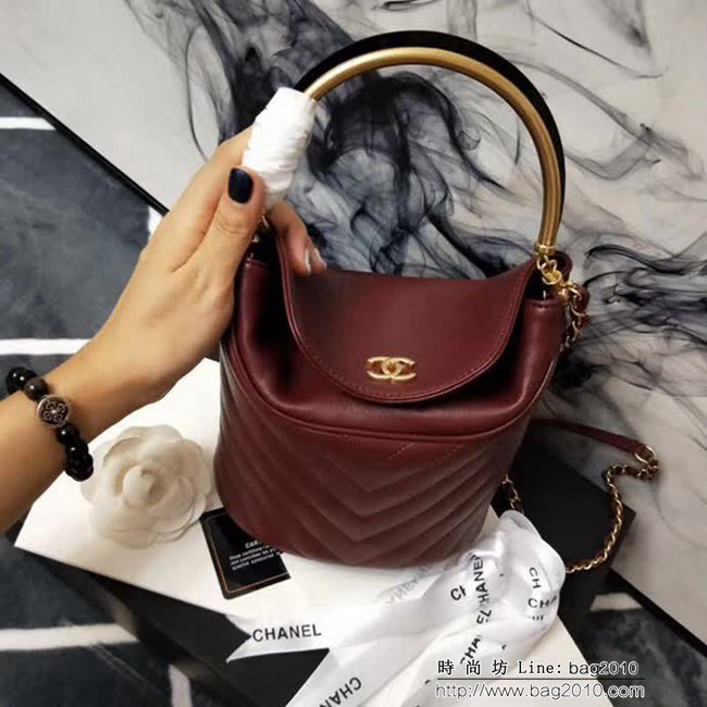 香奈兒CHANEL2018新款Chanel水桶包拼復古掉色五金手柄水染羊皮 DSC1009
